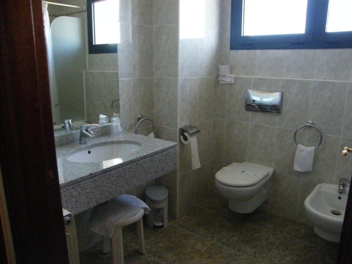 Hotel Magallon Caspe Room photo